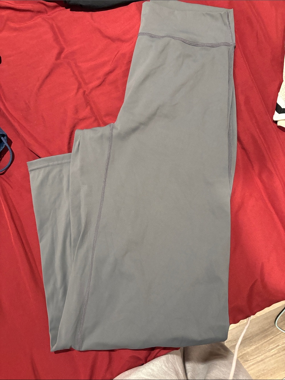 Women's High-Rise Gray Performance Leggings